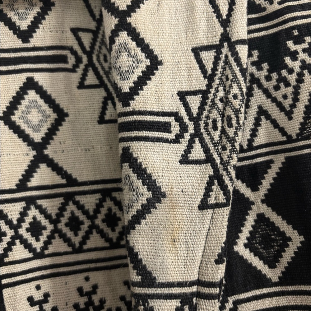 Flashback Cropped Aztec Jacket Size Medium - image 6